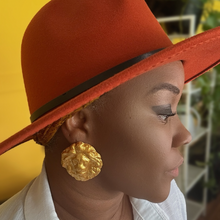 Load image into Gallery viewer, Zodiac Earrings "Leo"