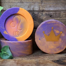 Load image into Gallery viewer, Leo – The Solar Radiance Bundle | Zodiac Self-Care Kit