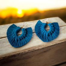 Load image into Gallery viewer, Handmade Macramé Earrings &quot;Blue&quot;
