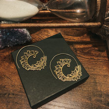 Load image into Gallery viewer, Handmade Brass &quot;Helix&quot; Earrings
