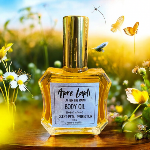 Lightly scented body oil with lingering notes of delicate petals