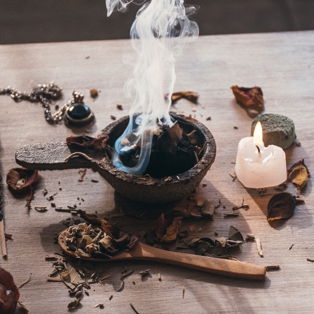 Rue & Dagger’s House Incense Powder